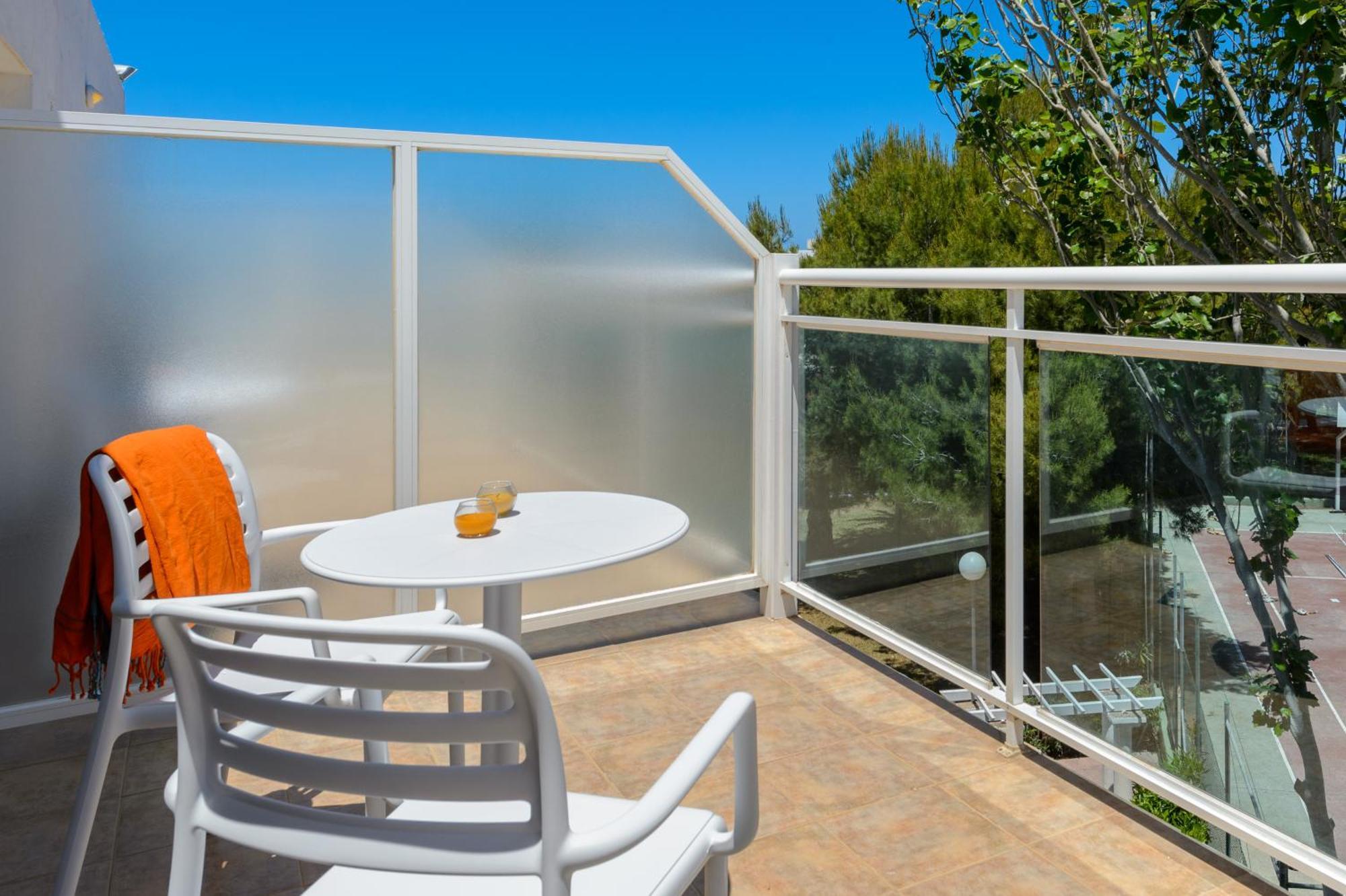 Aparthotel Vibra Club Maritim Sant Antoni de Portmany Zewnętrze zdjęcie