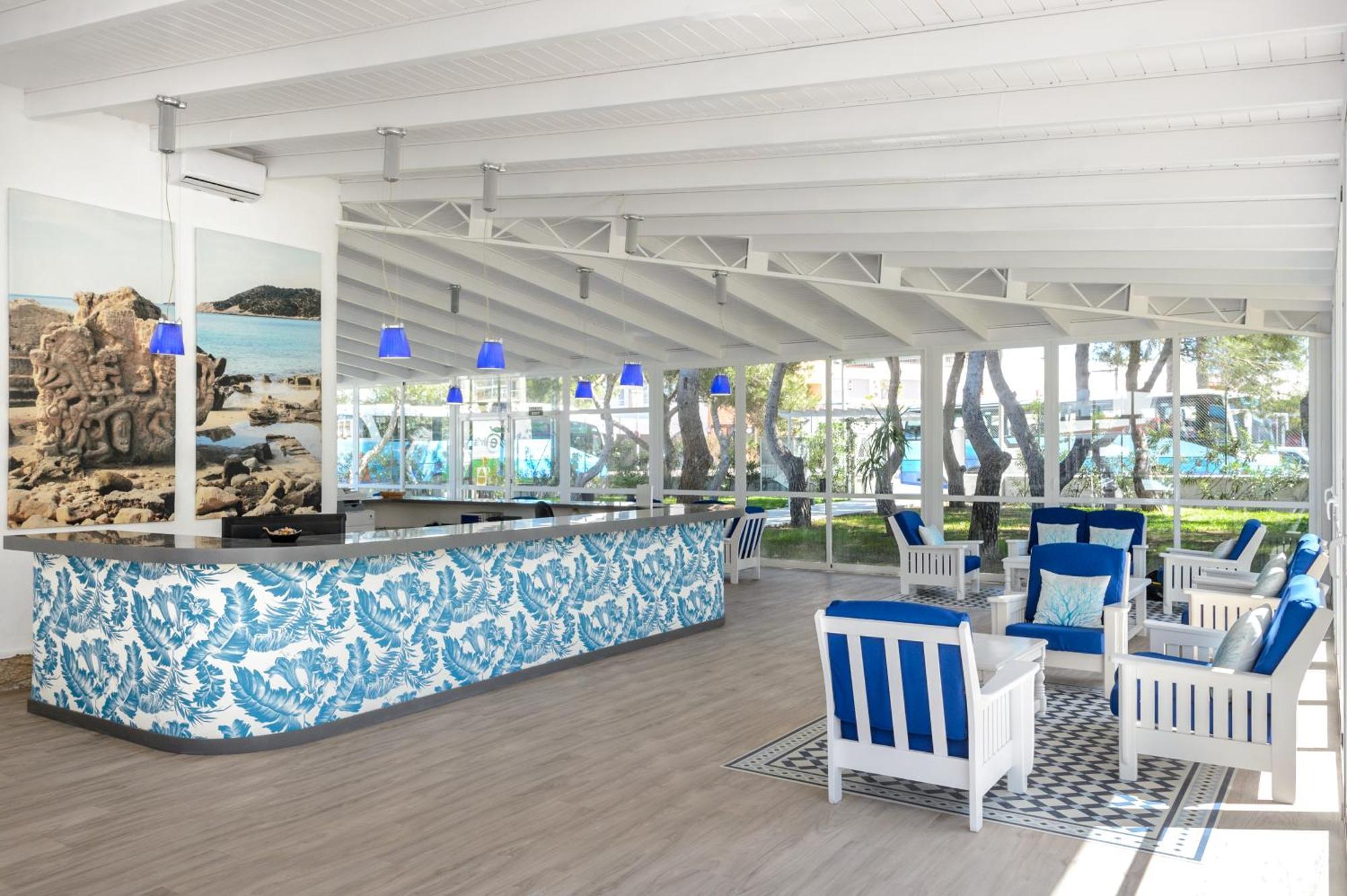 Aparthotel Vibra Club Maritim Sant Antoni de Portmany Zewnętrze zdjęcie