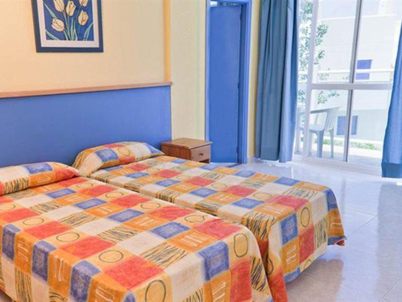 Aparthotel Vibra Club Maritim Sant Antoni de Portmany Zewnętrze zdjęcie